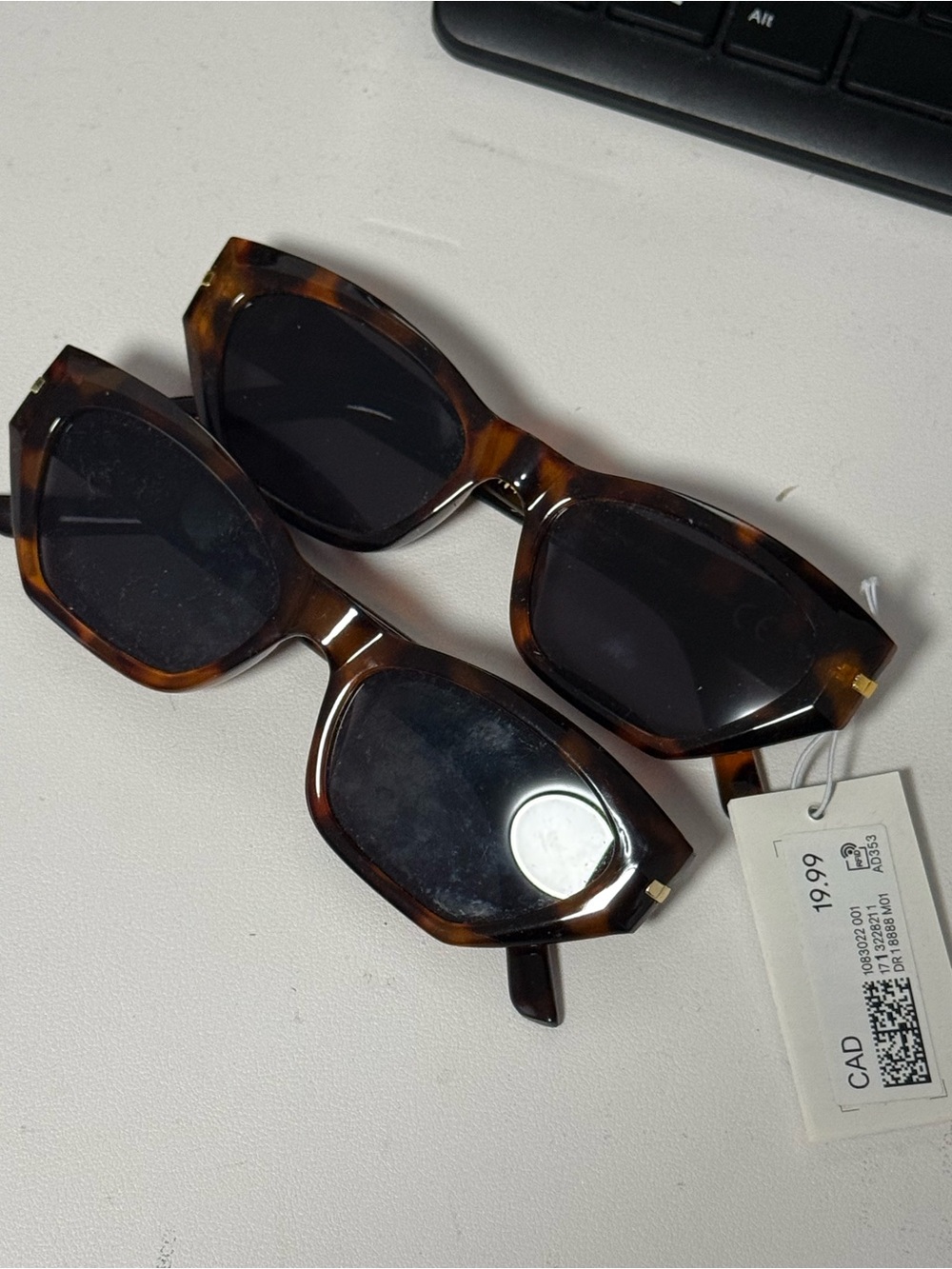 H&M Animal print cat eye sunglasses